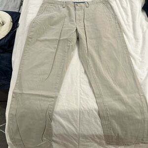 Polo Ralph Lauren Classic Fit Light tan chinos